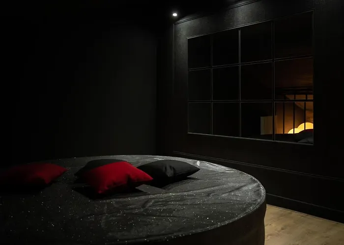 Апартаменти Laperlenoire Xxl