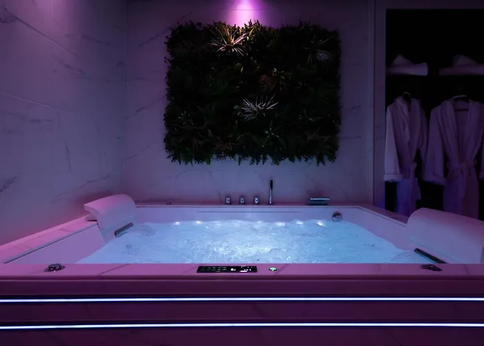 Апартаменти Laperlenoire Xxl